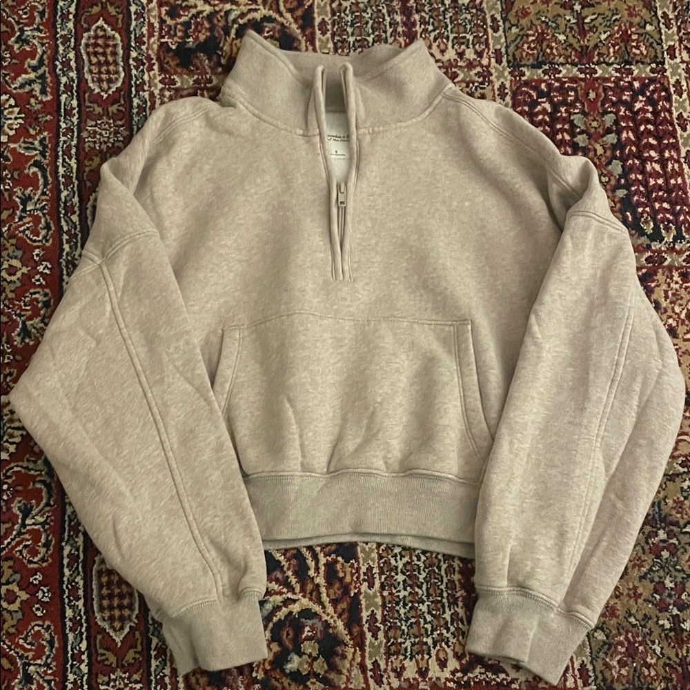 Abercrombie & Fitch Essential Gray Half-Zip Cropped Sweatshirt